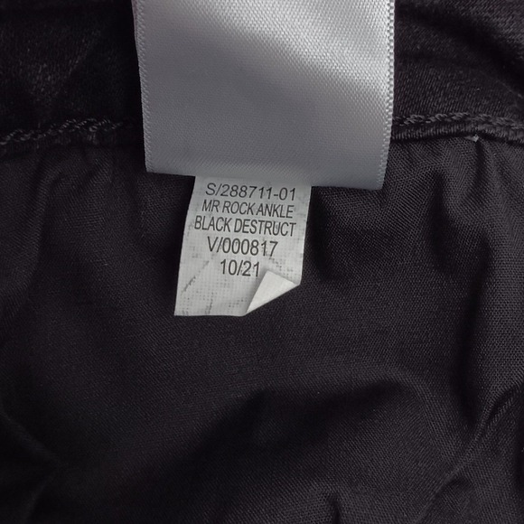 New with Tags Old Navy Rockstar Super Skinny Jeans Black Distressed Size 24 - Picture 10 of 17